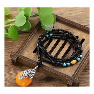FASHION BEADS NECKLACE